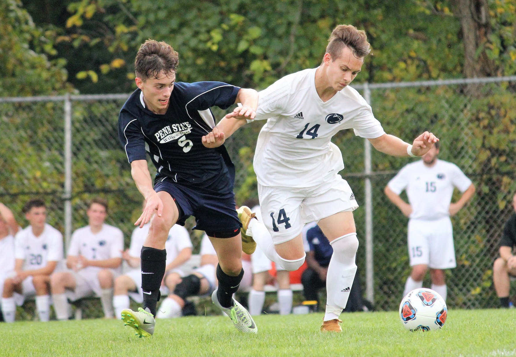Men's Soccer downs Lehigh Valley, clinches third seed in PSUAC tournament
