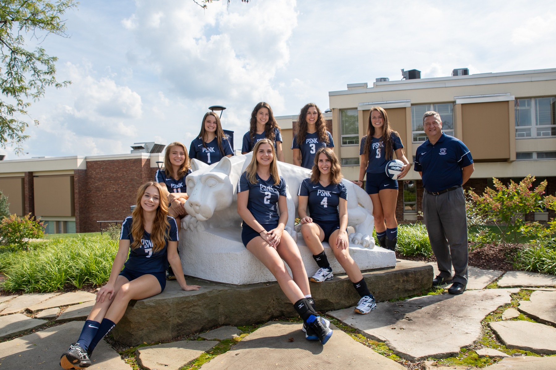 Women's Volleyball Splits at PSUAC/WPCC Challenge