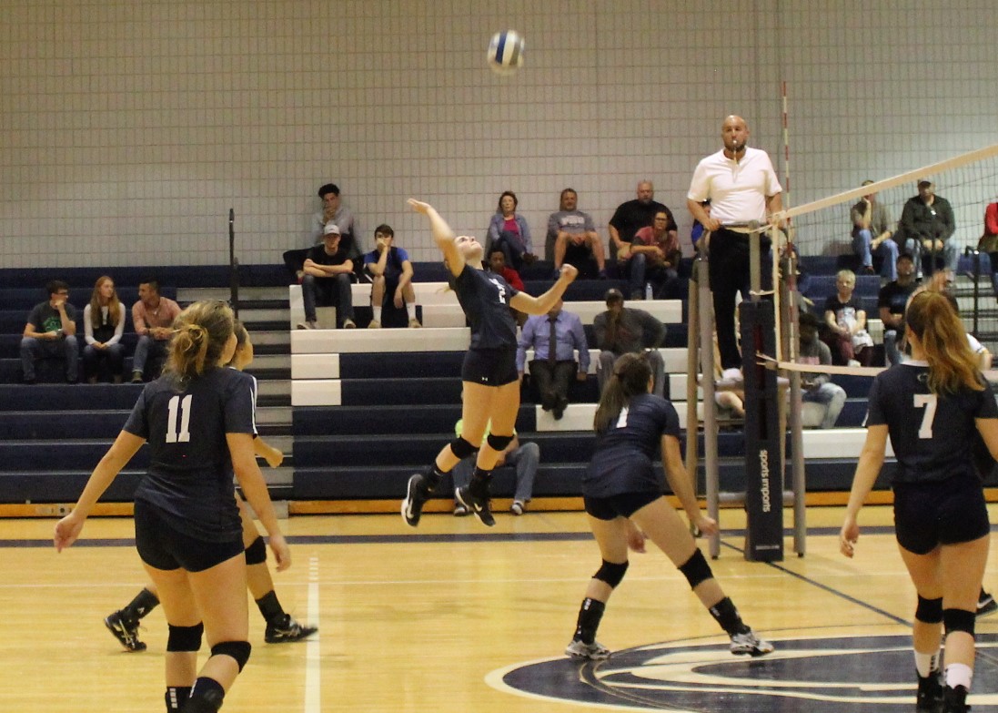 Women’s Volleyball Goes Down in Three